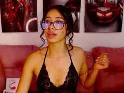 Amateur Watch Live Sex Cams of miahotcs