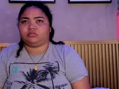 Amateur Live Sex Cam of Milu_Silva