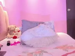 Amateur Free Live Porn of LoveQueen2