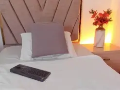 Amateur Best Webcam of MaiaSinclair