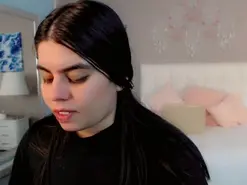 Amateur Free Live Porn of maddisonivanova