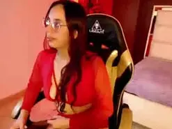 Amateur Nude Webcam of NellyGunVS