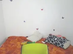 Amateur Live Porn of angeline_hot