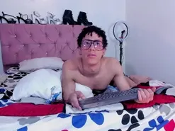 Amateur Live Sex Cam of Elena_y_julian