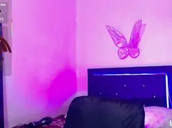 Amateur Sex Cam of moonlyvelvet