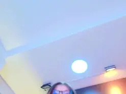 Amateur Nude Webcam of Cami_wagner