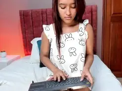 Amateur Adult Webcams of FreyaCameron