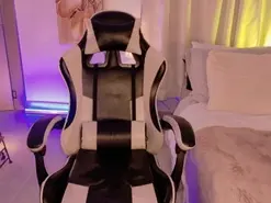 Amateur Watch Live Sex Cams of ChloeMoreti