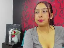 Amateur Adult Webcam of Sofia_Cute