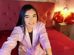 Amateur Nude Webcam of CloeFox