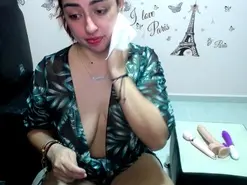 Amateur Free Porn Cam of sex_in_the_room