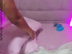 Amateur Adult Webcams of anahi_soler