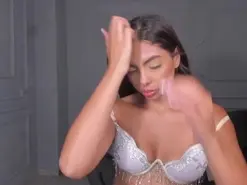 Amateur Free Porn Cam of OrianaFontaine