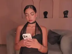 Amateur Free Live Porn of OrianaFontaine