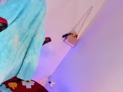 Amateur Adult Webcam of la_ratona_1