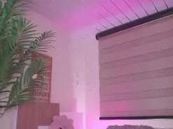Amateur Free Porn Cam of _dakotaa_