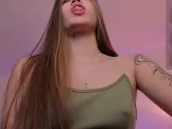 Amateur Adult Webcam of MaiaCollins