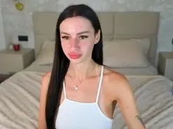 Amateur Nude Webcam of SnowWhitee
