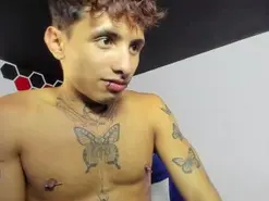 Amateur Live Sex of nebullaxmsqueen