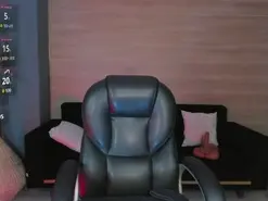 Amateur Nude Webcam of MiaLaurence