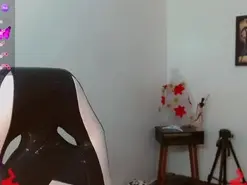 Amateur Free Porn Cam of adharaamoon_