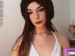 Amateur Nude Webcam of adharaamoon_