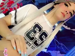 Amateur Free Porn Cam of moon_sweet-