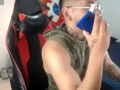 Amateur Free Live Porn of EvanVelvet