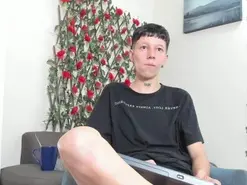 Amateur Adult Video Chat of LiamBrown