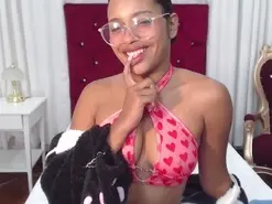 Amateur Free Porn Cam of chleo_wild