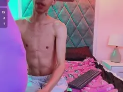 Amateur Live Sex Cam of Emily_n_taylor