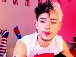 Amateur Live Sex Cam of JeiEclipsex