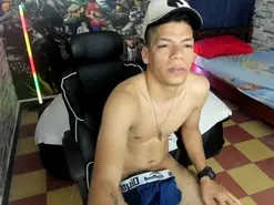 Amateur Live Sex Cam of Mike_Guzman