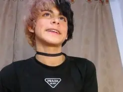 Amateur Adult Webcams of DaraSweet