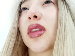 Amateur Live Sex Cam of Graceledomas_1