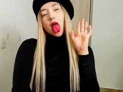 Amateur Nude Webcam of Graceledomas_1