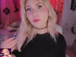 Amateur Nude Webcam of Mariiluu
