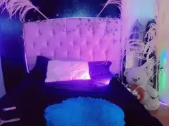 Amateur Nude Webcam of camila_valkirye