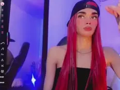 Amateur Live Sex Cam of camila_valkirye