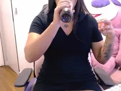 Amateur Adult Webcam of NicoleSaenz