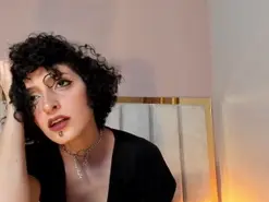 Amateur Free Live Porn of LyraVendrell