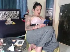 Amateur Live Sex of alina_li