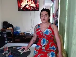 Amateur Live Sex of alina_li