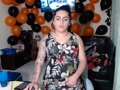 Amateur Free Porn Cam of alina_li