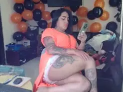 Amateur Live Sex of alina_li