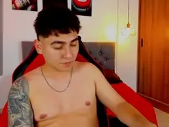 Amateur Best Webcam of NicolasJames_Sc