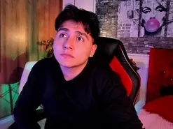 Amateur Live Porn of NicolasJames_Sc