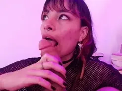 Amateur Live Sex Cam of raven_and_jax