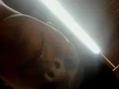 Amateur Live Sex Cam of AlaiayStuard