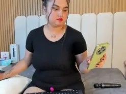 Amateur Live Sex of MiaDixon69_